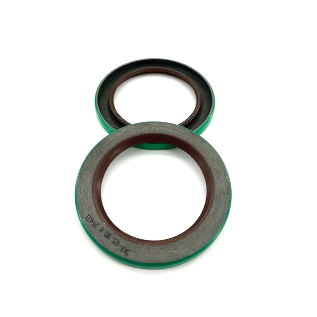 SKF Standard Size Radial Shaft Oil Seal for Automotive & Industrial Machinery
