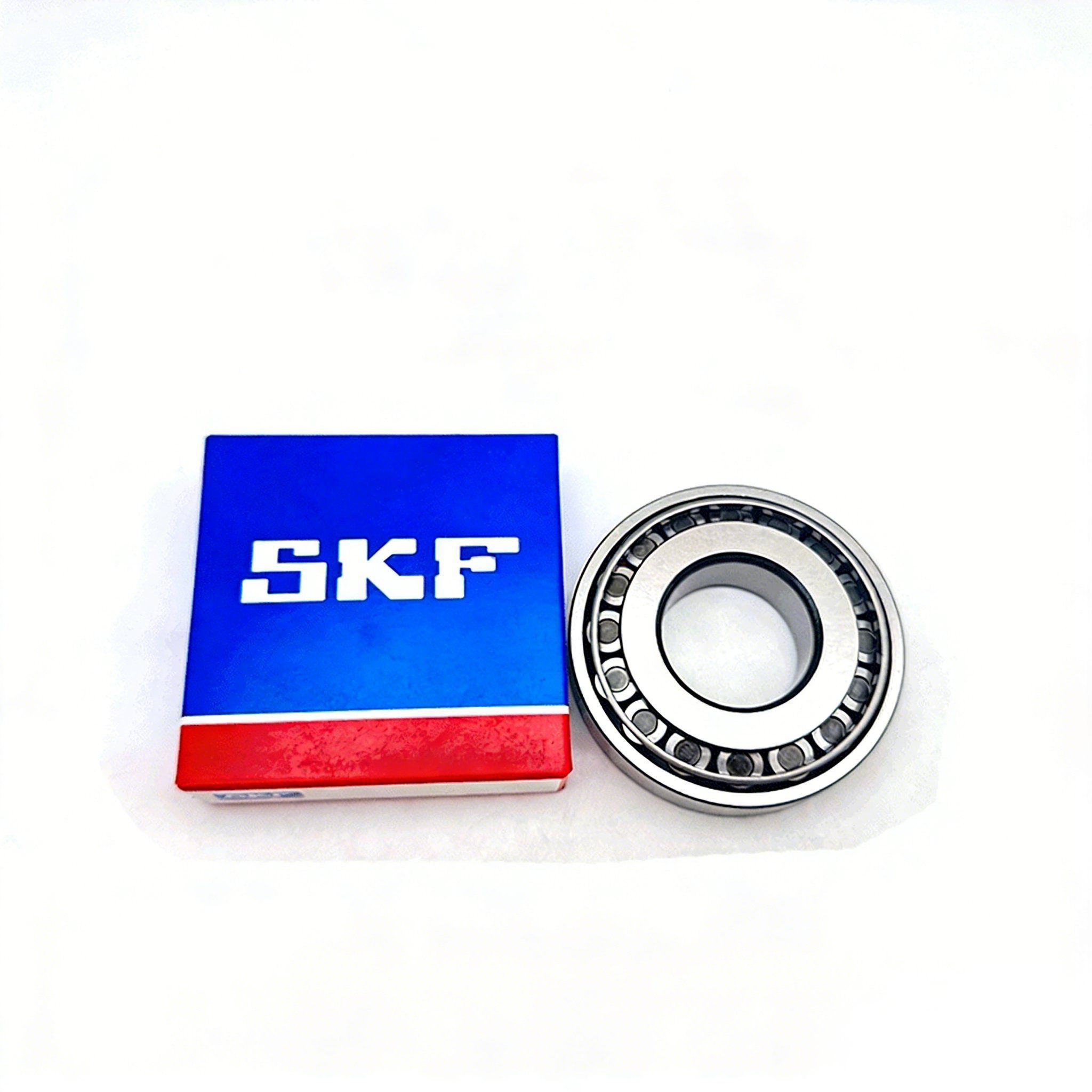 Heavy Duty Anti-Friction SKF 30304 30305 Tapered Roller Bearing for Trailer Axles Quick Shipment
