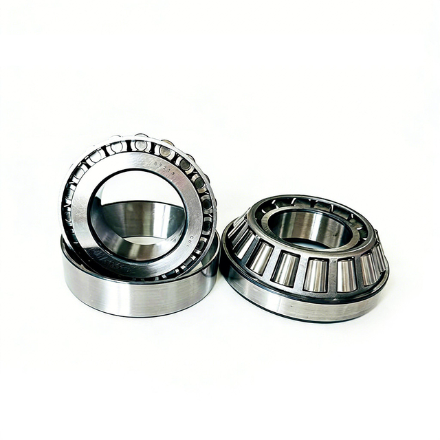 High Load Capacity 30304 30306 32205 Tapered Roller Bearings for Trucks
